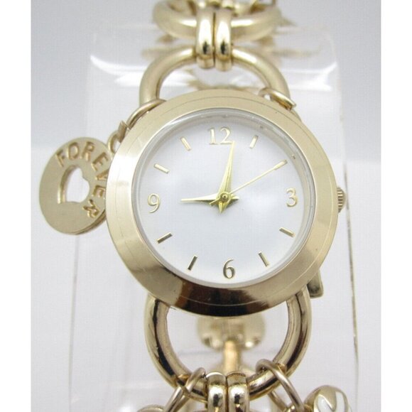 Women Charter Club Charms Quartz WR Analog 27mm Round Watch (H583) "New Battery" - Picture 1 of 8